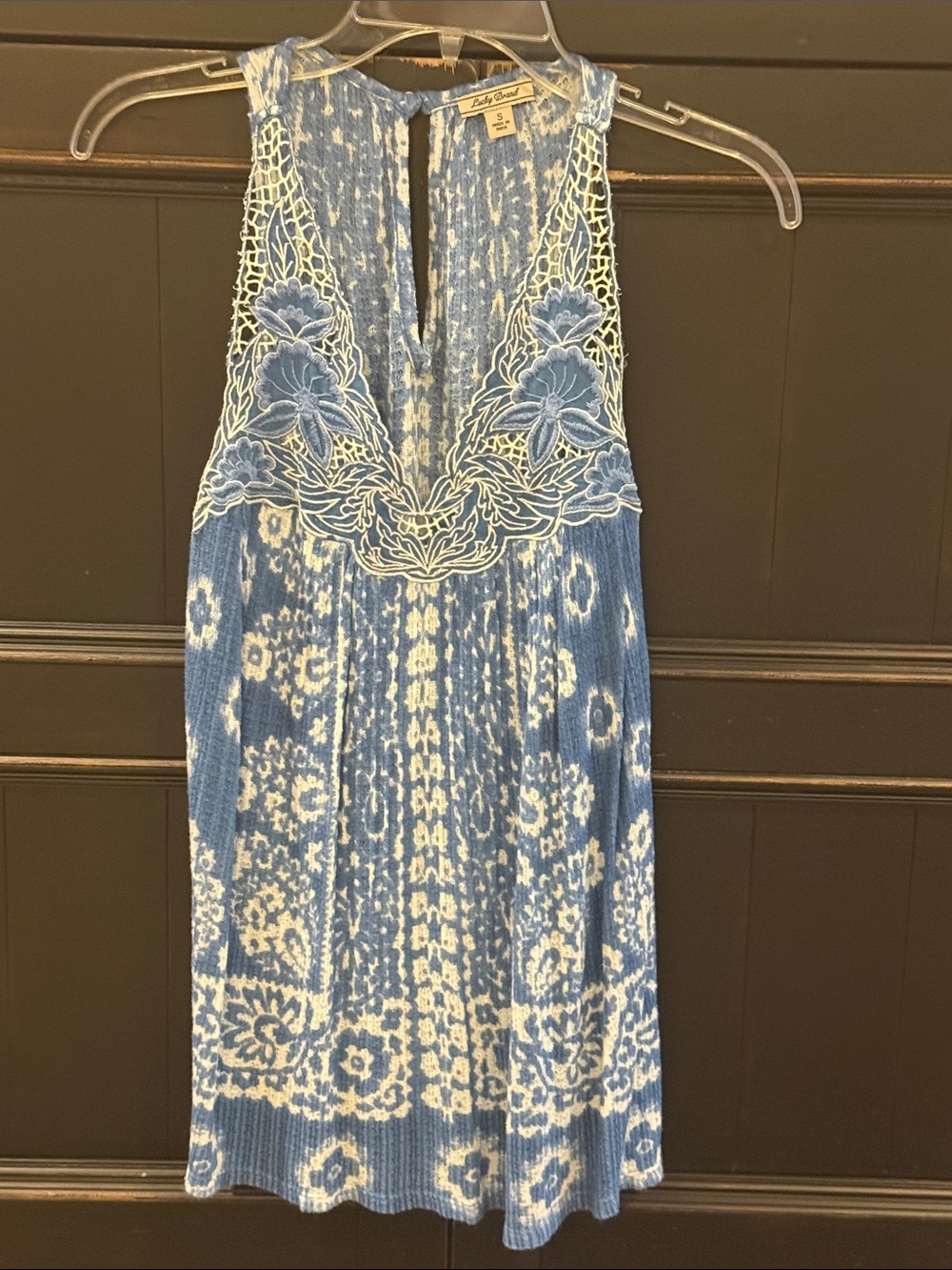Lucky Brand Blue and White Embroidered Sleeveless Top